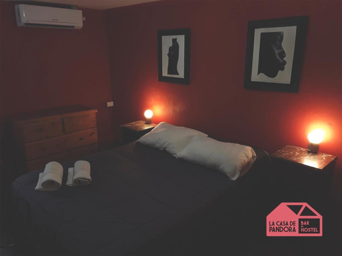 Hostel La Casa De Pandora & Cafe-Bar Росаріо Екстер'єр фото